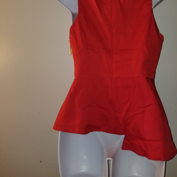 Mustard and Seed Red Sleeveless Top - Picture 2 of 4